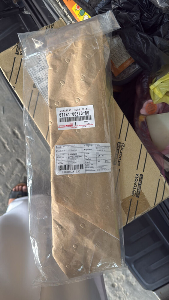 للبيع قطع لكزس اف سبورت - 2