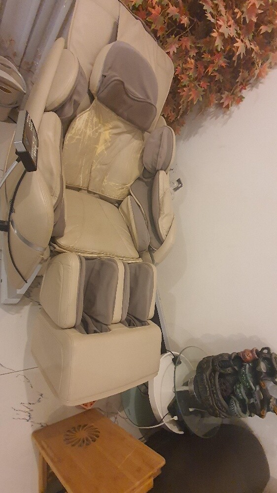 Full Body Message Chair URGENT Sale - 2
