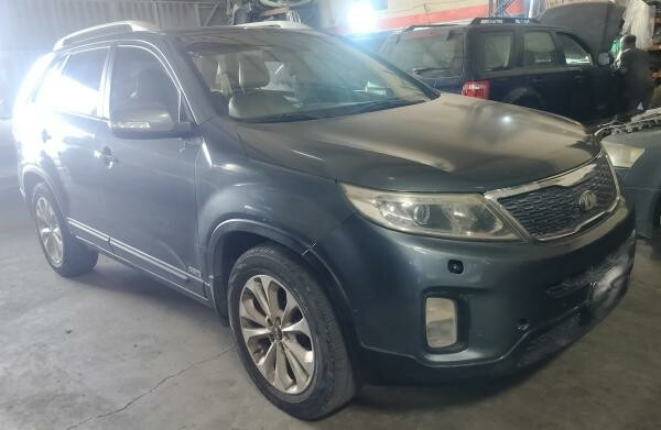 Kia Sorento 2013 Scrap - 1