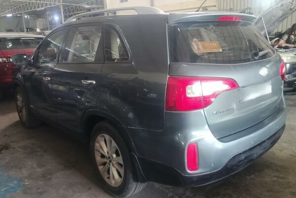 Kia Sorento 2013 Scrap - 2