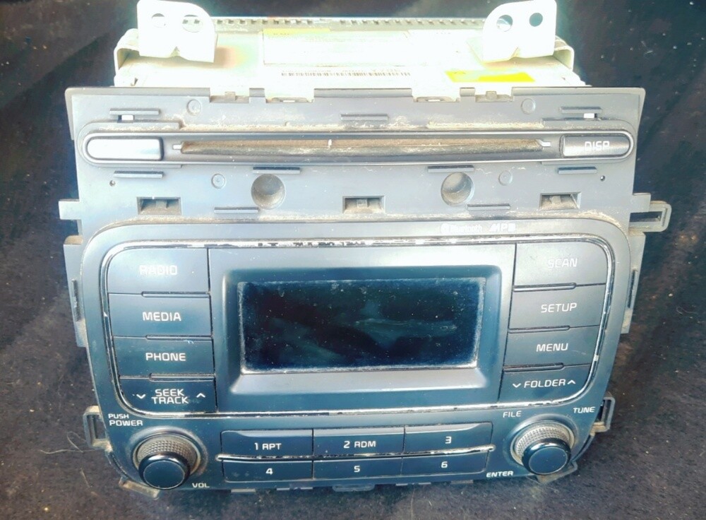 Radio CD Kia Cerato 2015 original - 1