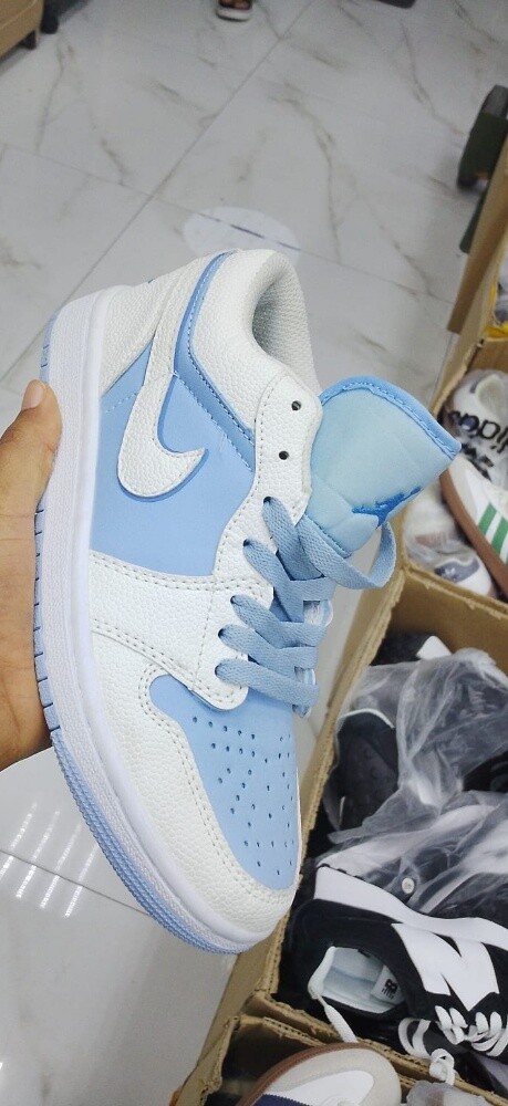 Nike - 3