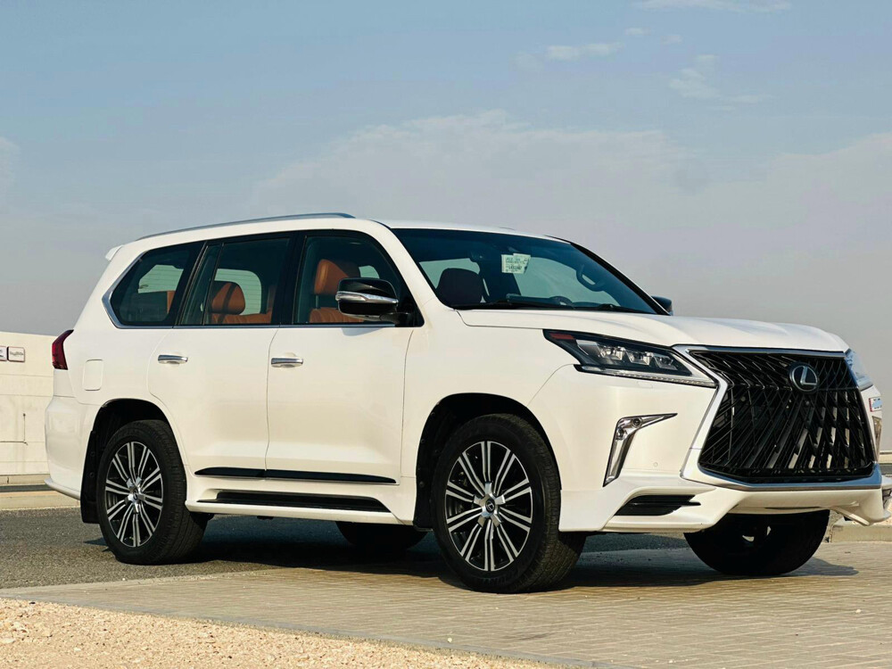 Lexus LX 5.7 S model 2020 - 1