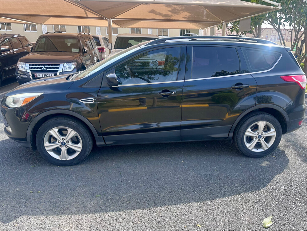 ford escape 2013 1st owner  - 3