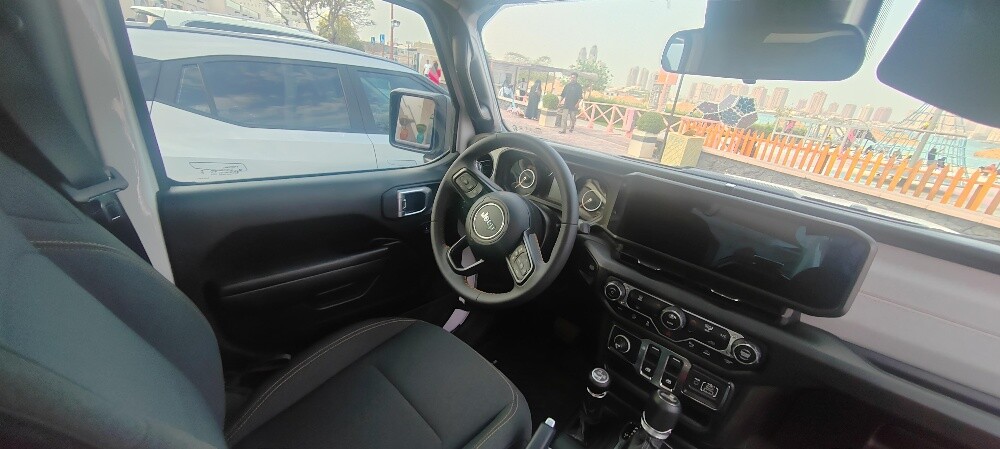 Selling Jeep Wrangler sport - 8