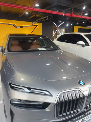 بي ام 735 - 4