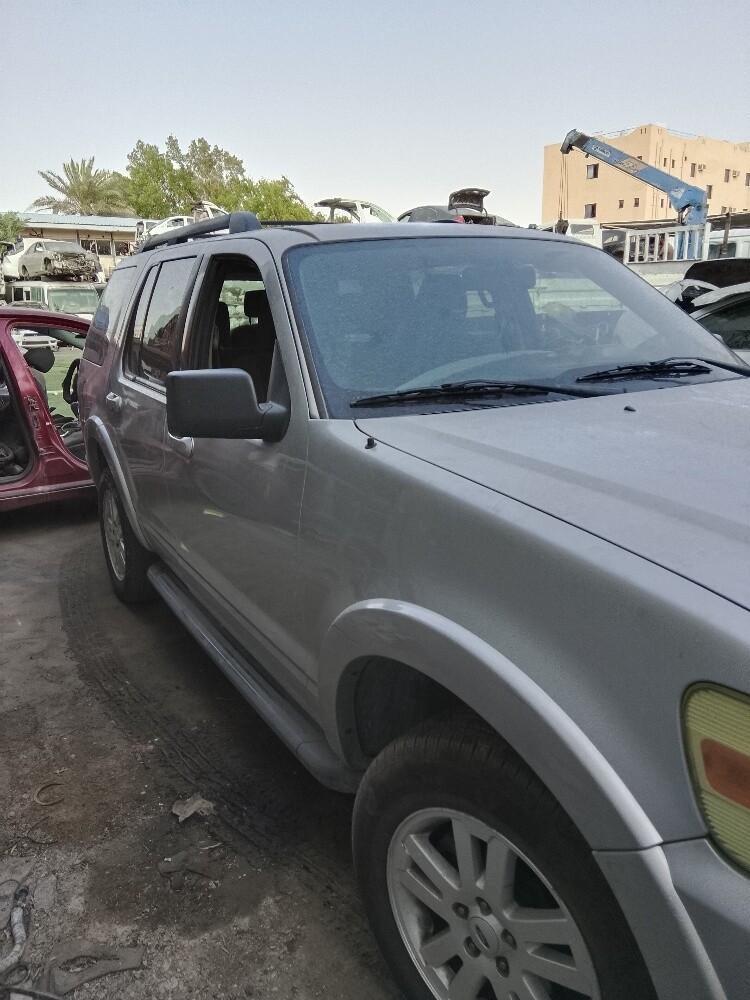 Ford Explorer 2009 (spare parts) - 4
