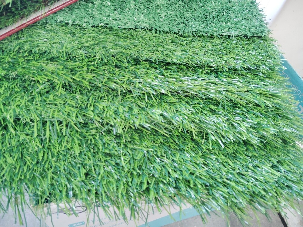 Artificial Grass Carpet and decor - 8