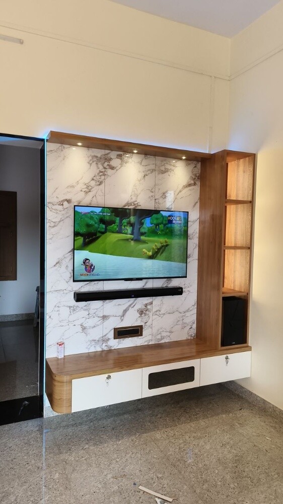 TV decor and wardrobe - 4
