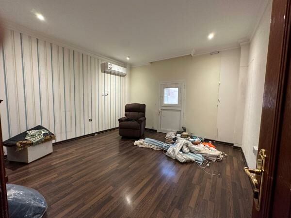 Villa 4 Sale with Premium location - 10