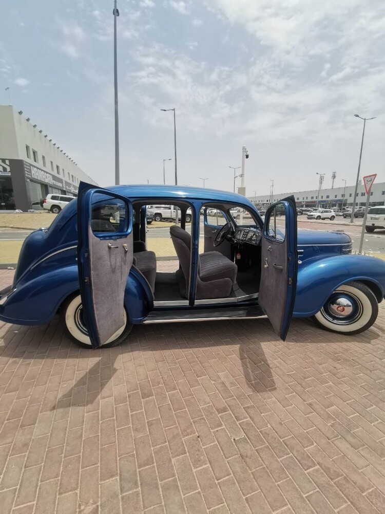 بليموث بي 8-1939 - 3