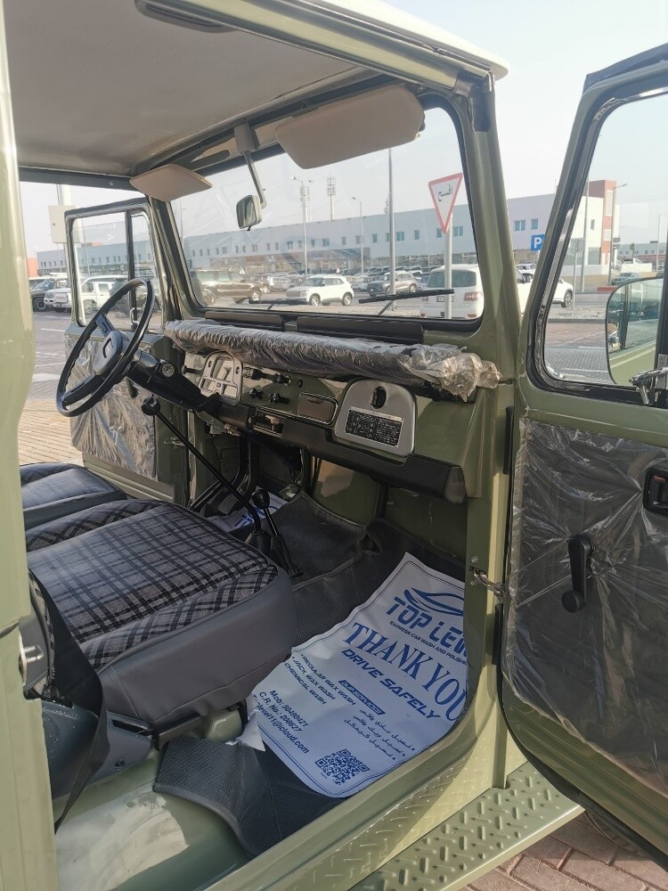 Toyota Land Cruiser - 5