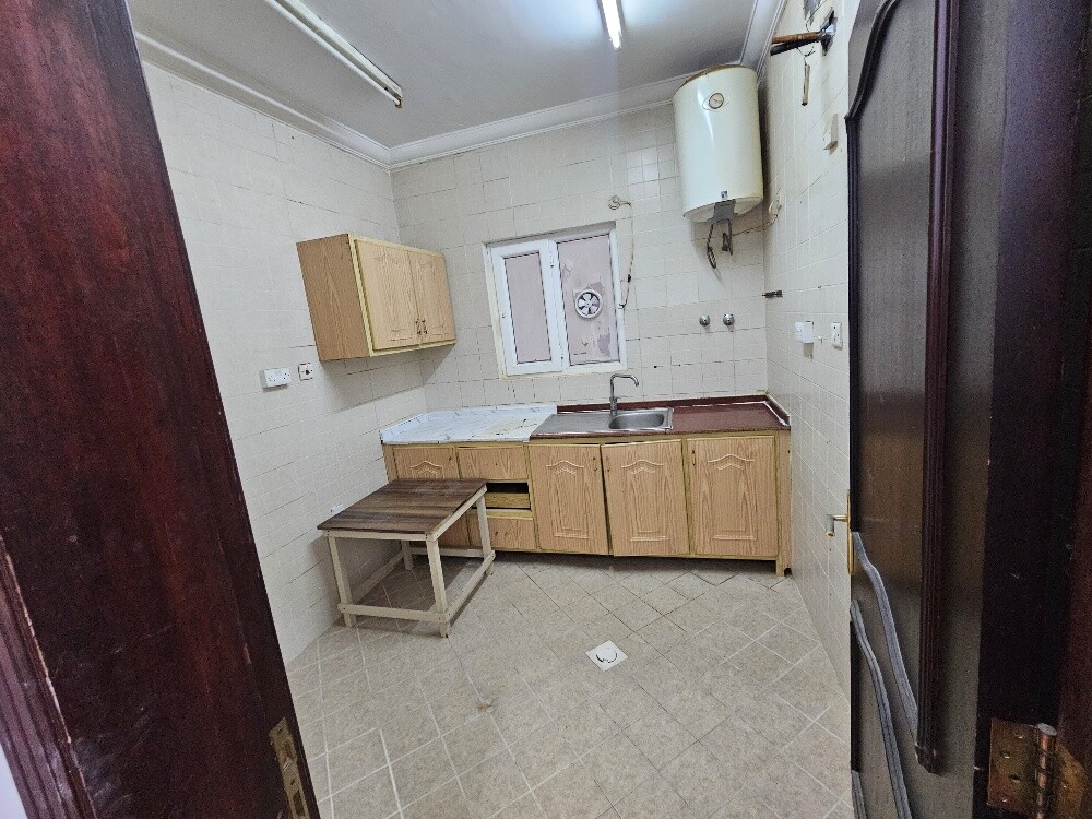 Flat for rent in bin Omran 2bedr - 6