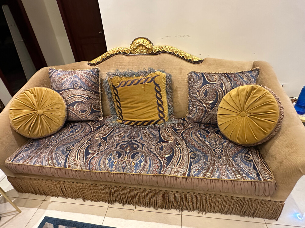  sofa very good condition  - 3