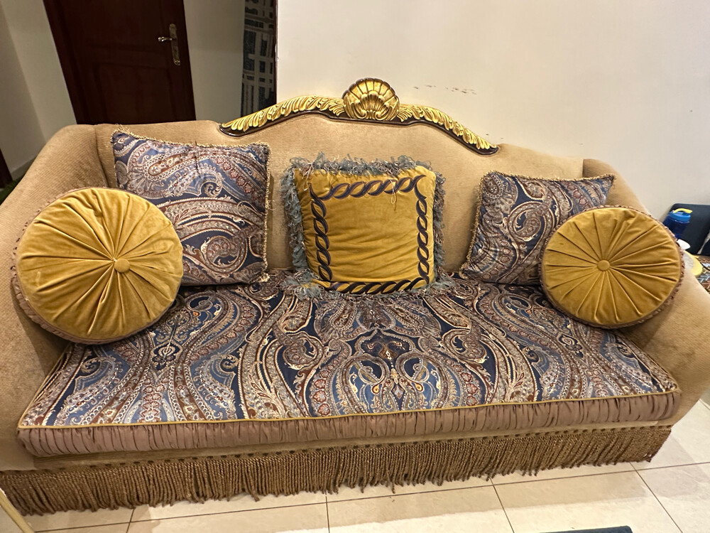  sofa very good condition  - 5