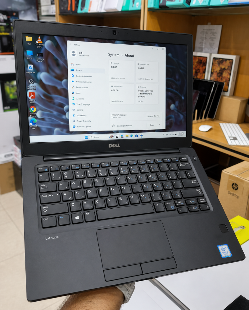 DELL LATITUDE E7270 - 3