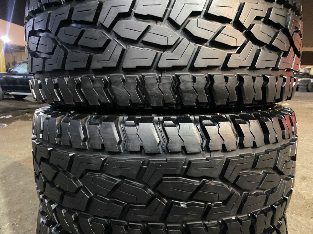 35/12/50/17" tire full fresh - 6