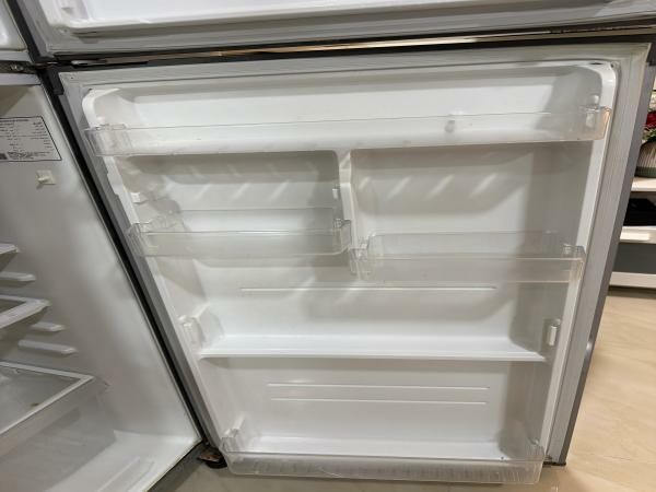 TOSHIBA REFRIGERATOR - 5