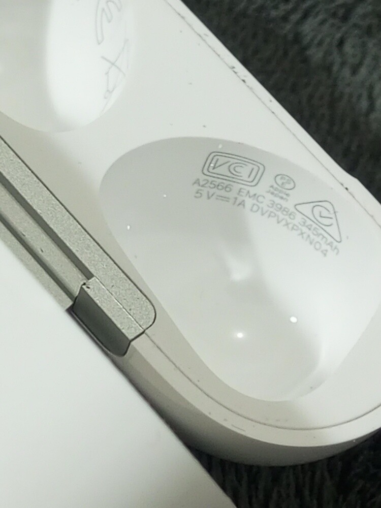 Apple AirPods (3rd Generation) - 3