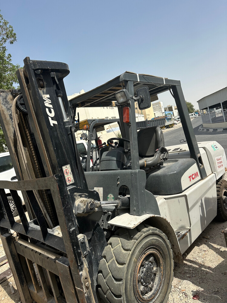 5 ton forklift - 2