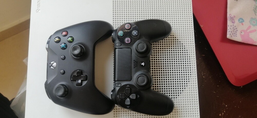xbox one s - 5
