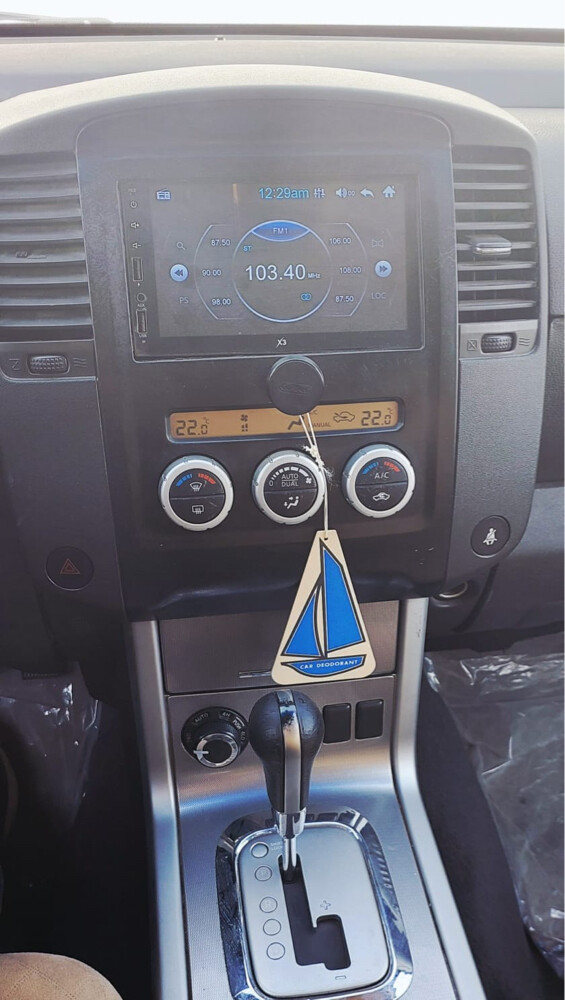 Nissan Pathfinder SE 4*4  - 14