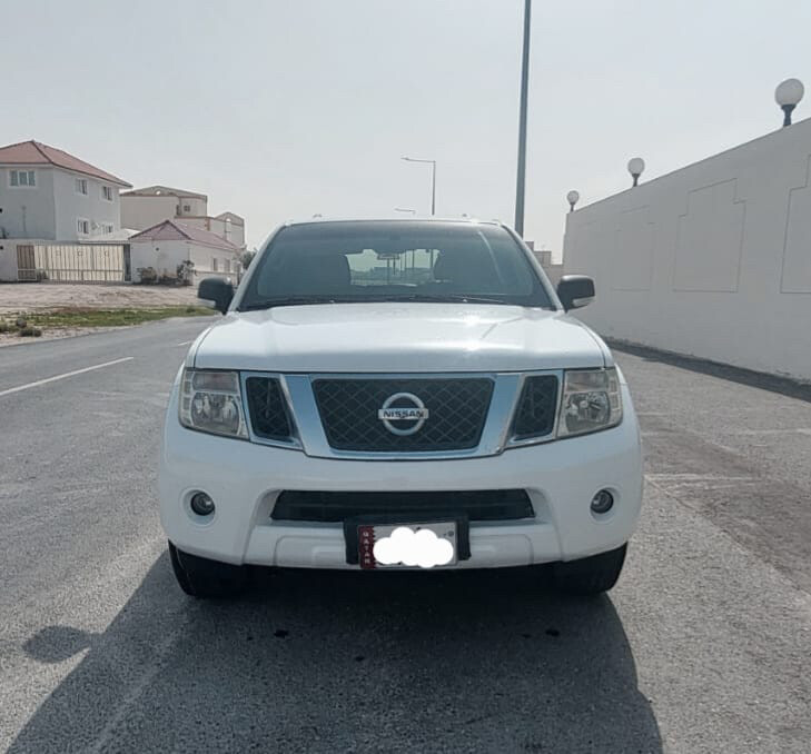 Nissan Pathfinder SE 4*4  - 2