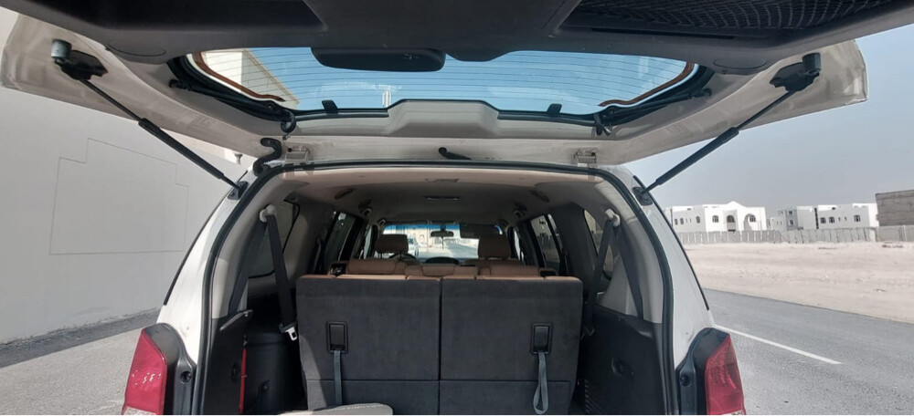 Nissan Pathfinder SE 4*4  - 12