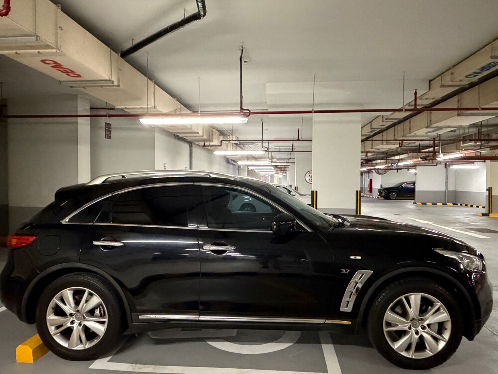 Infinity QX70 full option 4x4 - 4
