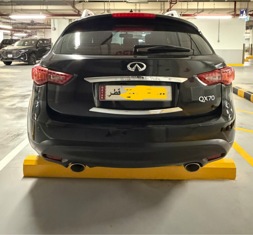 Infinity QX70 full option 4x4 - 5