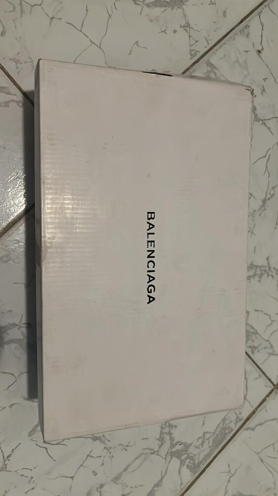 Balenciaga shoes - 3