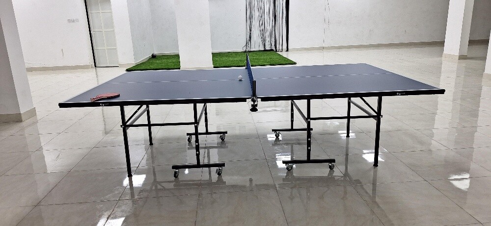 tennis table with racket and ball - 4