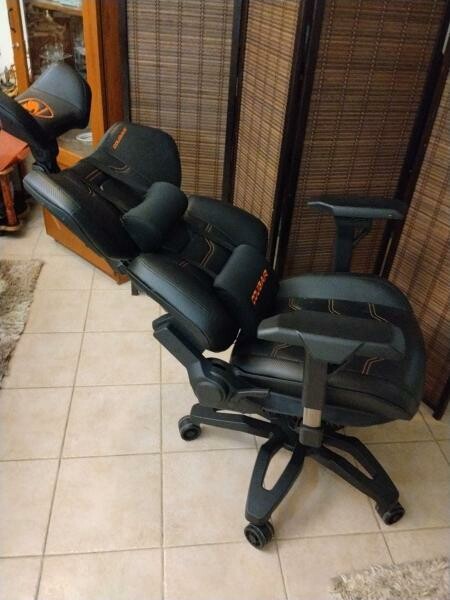 Cougar Terminator Gaming Chair - 3
