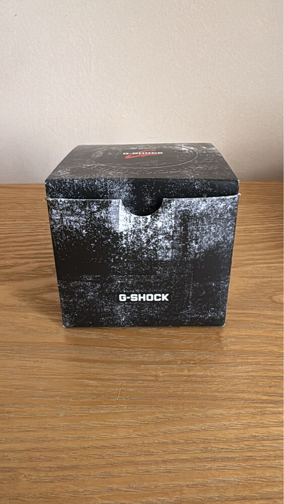 G-shock casio watch - 2