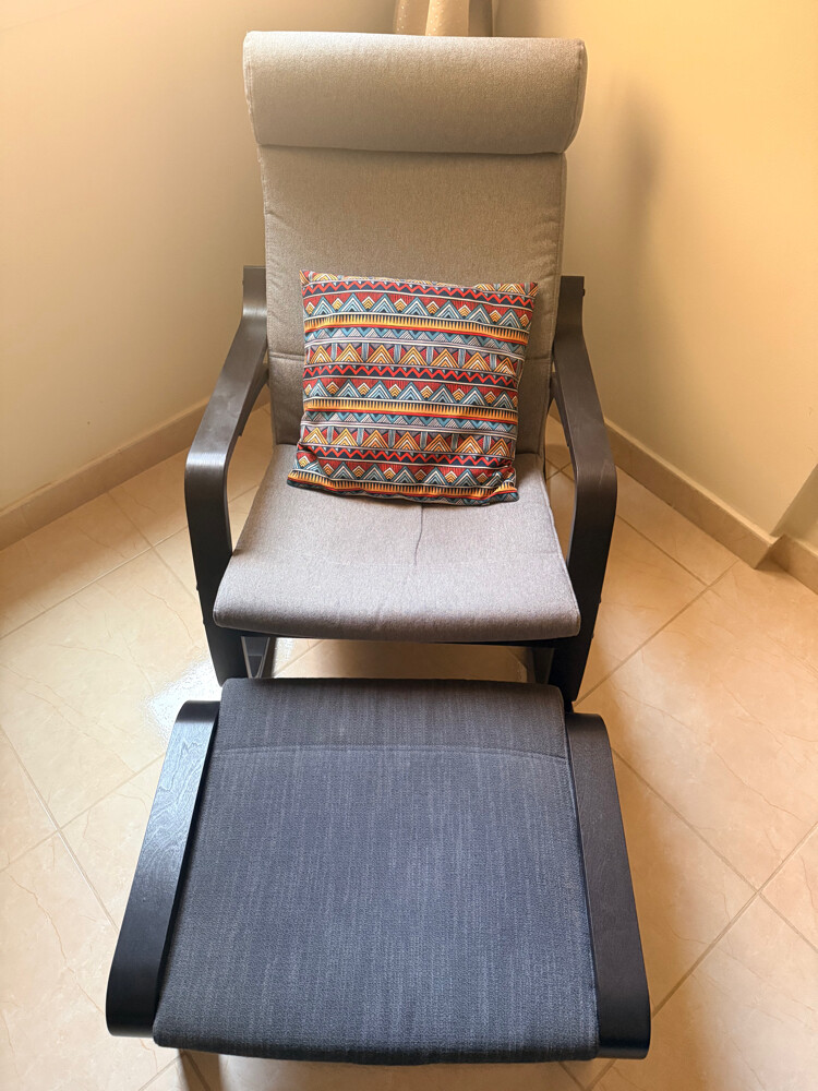 Rocking chair + Footstool - 2