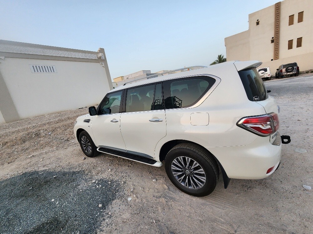 nissan patrol platinum - 1