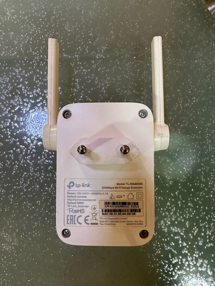 Wi-Fi Range Extender with router  - 4