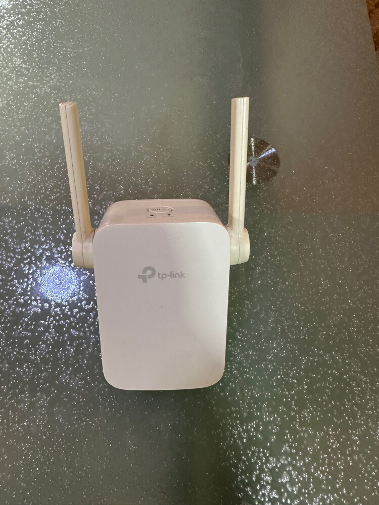 Wi-Fi Range Extender with router  - 7