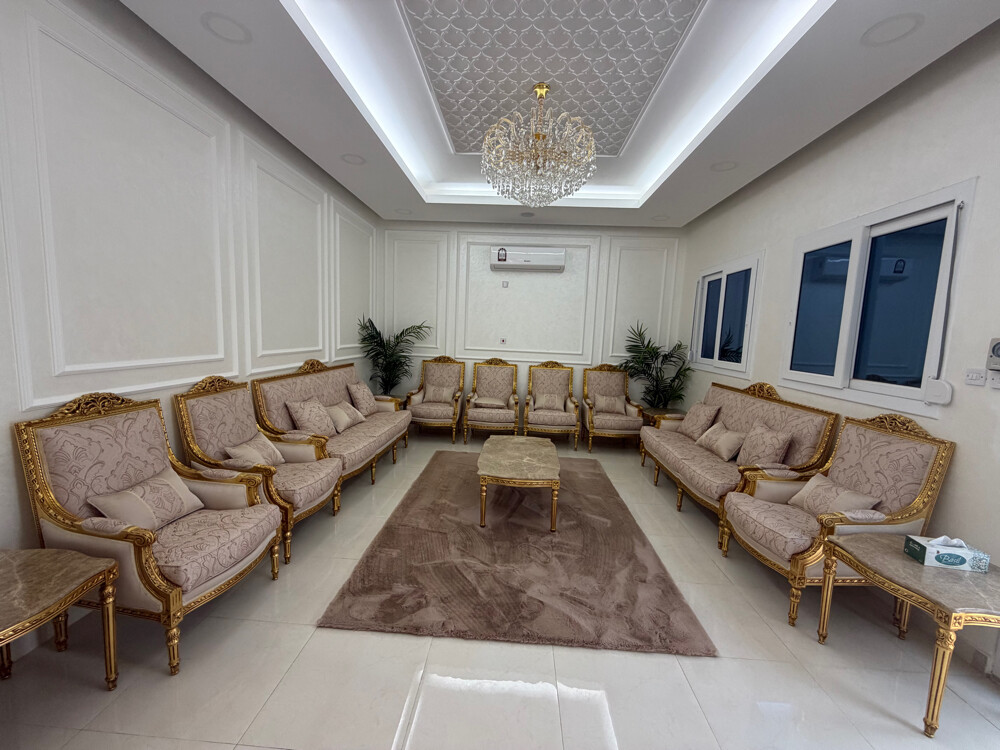 للإيجار فيلا مفروشة على الأسكان - 3