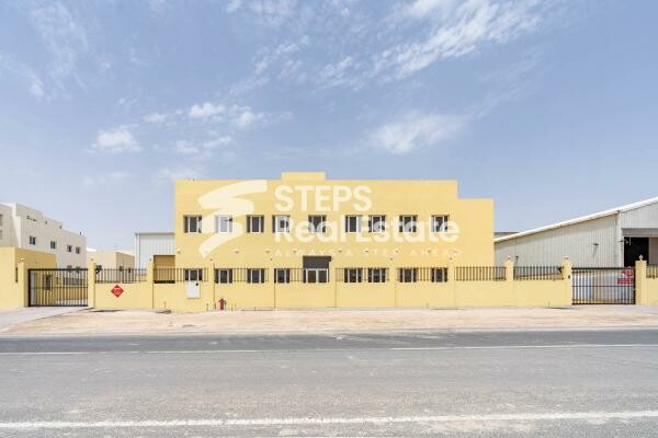 WH. with Staff Acc. in Al Wakrah - 1