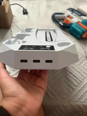 ps5 holder+ controller charge - 3