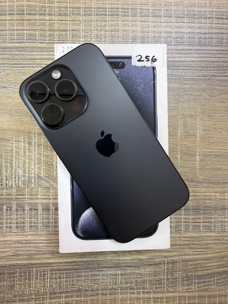 15 برو 256 جيجا اسود - 4