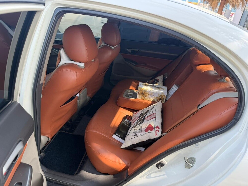 Hinda Civic 2009 - 9