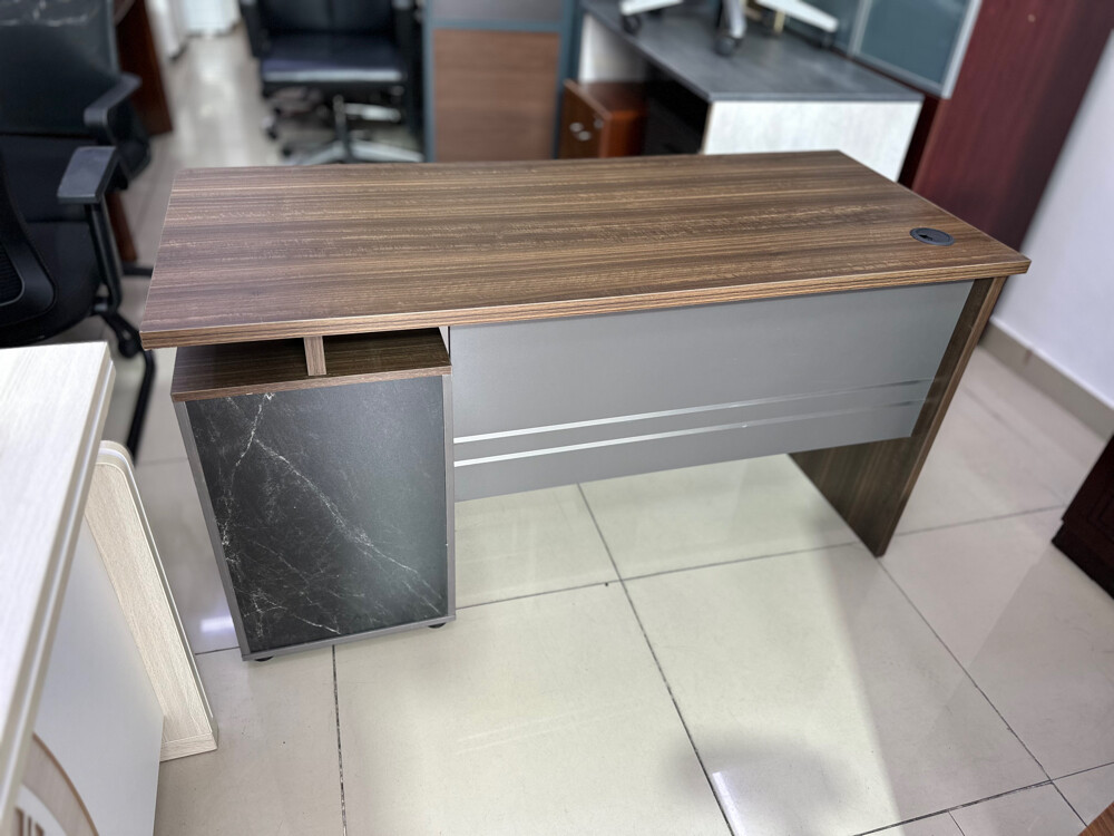 Used Office Furniture — 33087737 - 24