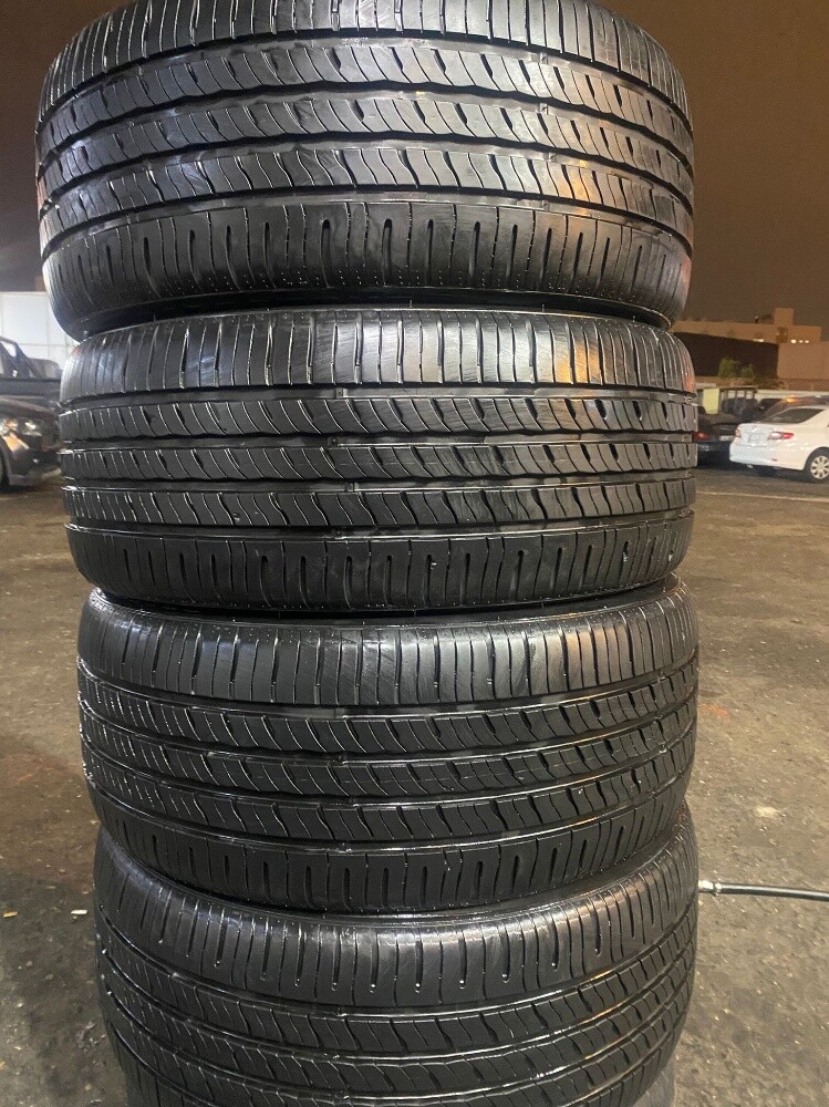 275/40/22 - 3