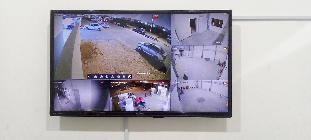 security camera service - 1