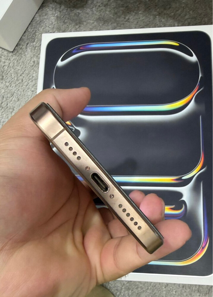 16 pro max 256 Gb - 7