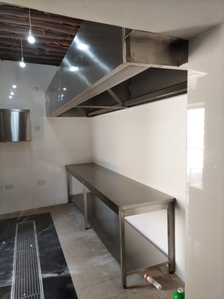 Custom fabrication SS Kitchen Equip - 9