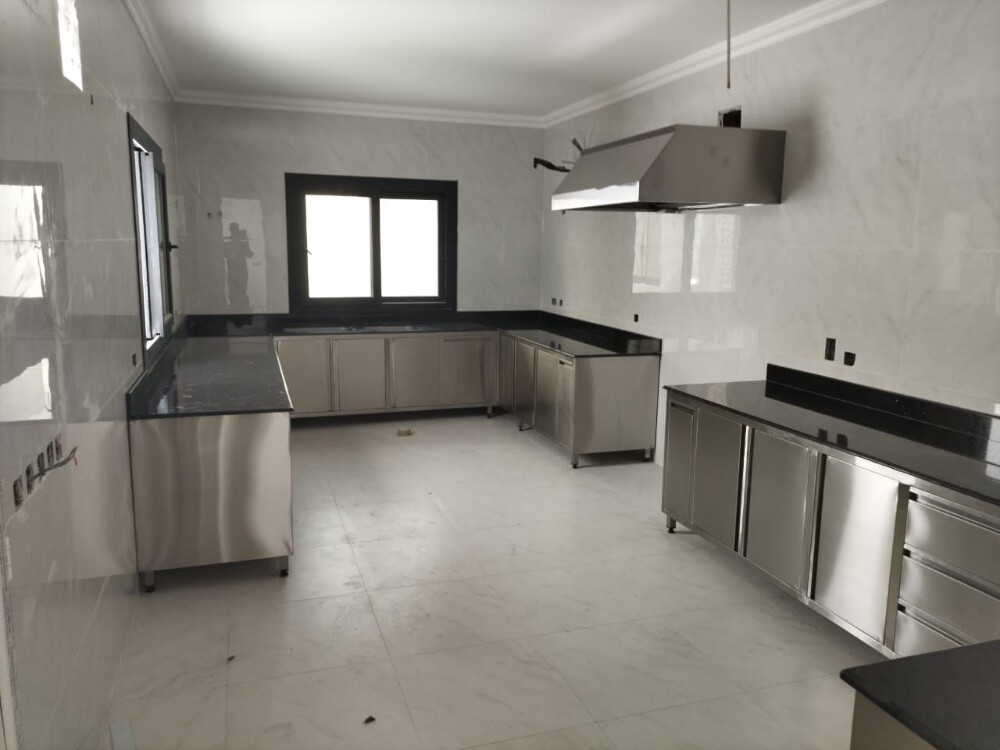 Custom fabrication SS Kitchen Equip - 23