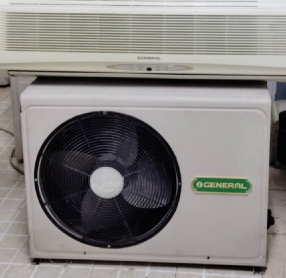 AC FOR SALE - 1